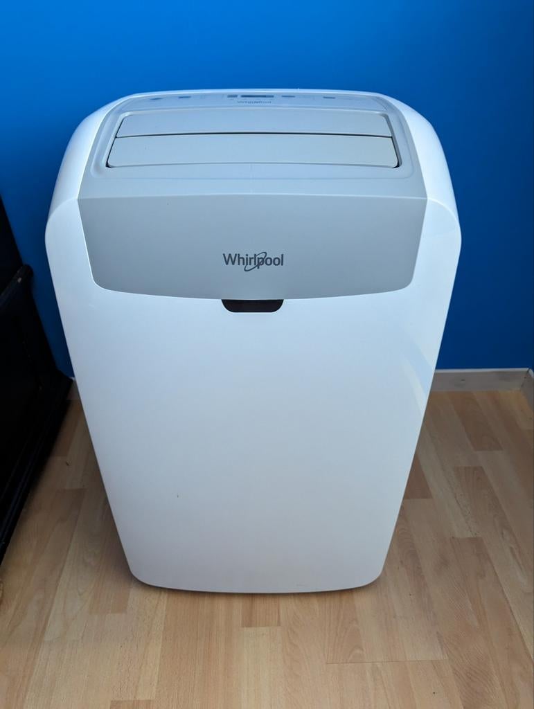 Climatiseur portatif Whirlpool, Classe énergétique A ou plus économe, Refroidissement et Déshumidification, 60 à 100 m³, Comme neuf