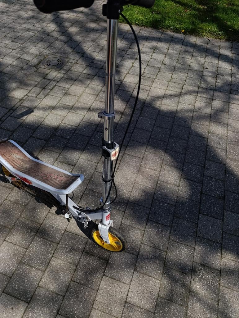 Step spacescooter, Ophalen