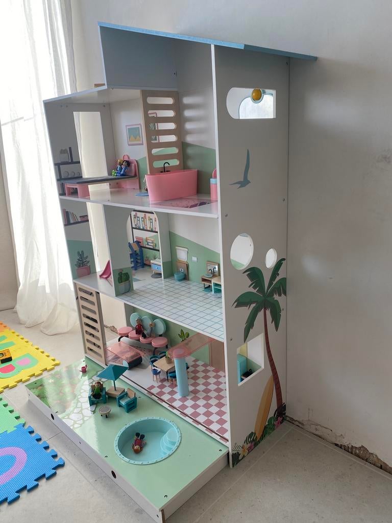Poppenhuis, Kinderen en Baby's, Speelgoed | Poppenhuizen, Ophalen, Zo goed als nieuw, Poppenhuis