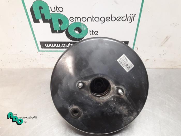 Rembekrachtiger van een Opel Corsa (Corsa D 07-), Gebruikt, -, -, Opel