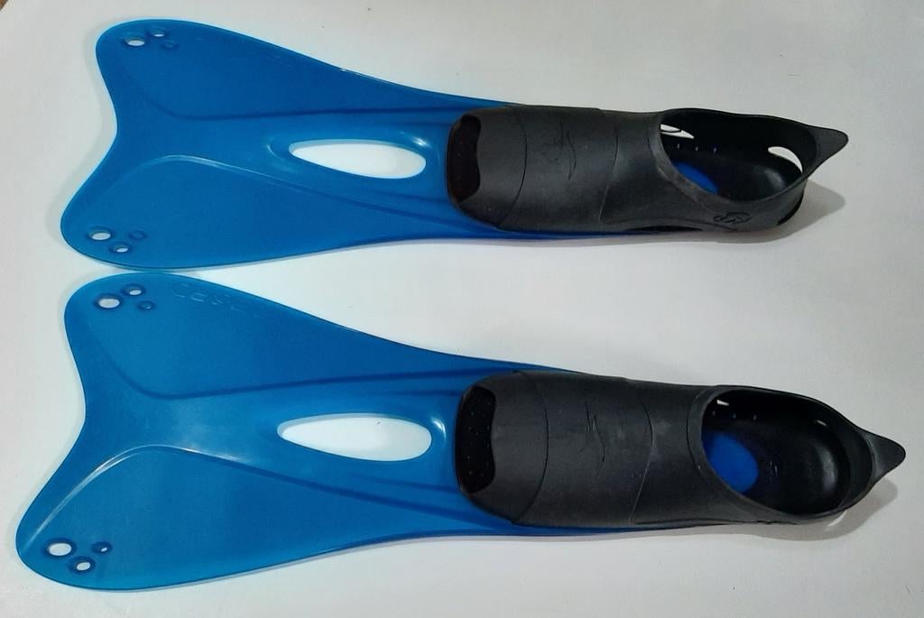 NIEUWE blauwe zwemvliezen Tribord lang / maat 45-47, Watersport en Boten, Duiken, Nieuw, Zwem- of Duikvliezen, Ophalen