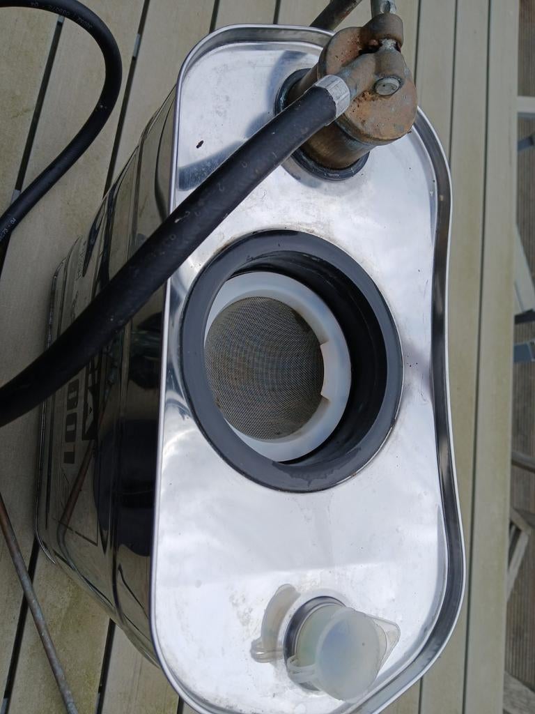 Rugsproeier tuin, Ophalen