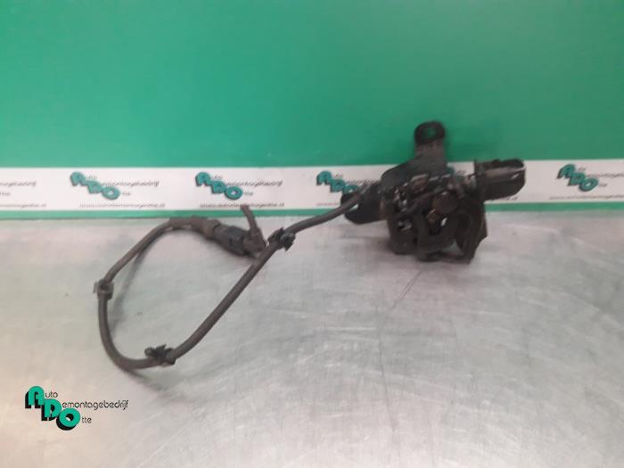 Mécanique de verrouillage capot d'un Volkswagen Golf (Golf, Autos : Pièces & Accessoires, Carrosserie & Tôlerie, Volkswagen, Utilisé