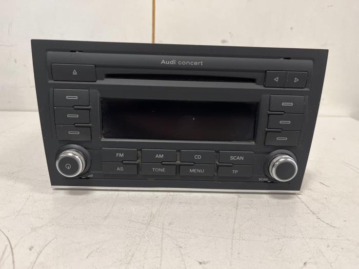 Radio CD Speler van een Audi A4, Auto-onderdelen, Gebruikt, -, -, -
