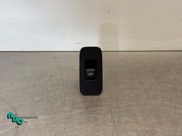 Elektrisch Raam Schakelaar van een Volvo V40 (V40 12-), Gebruikt, -, -, Ophalen of Verzenden