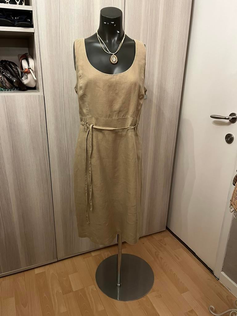 Robe 100 % lin doublée par McGregor taille 42, Enlèvement ou Envoi, Comme neuf, Taille 42/44 (L)