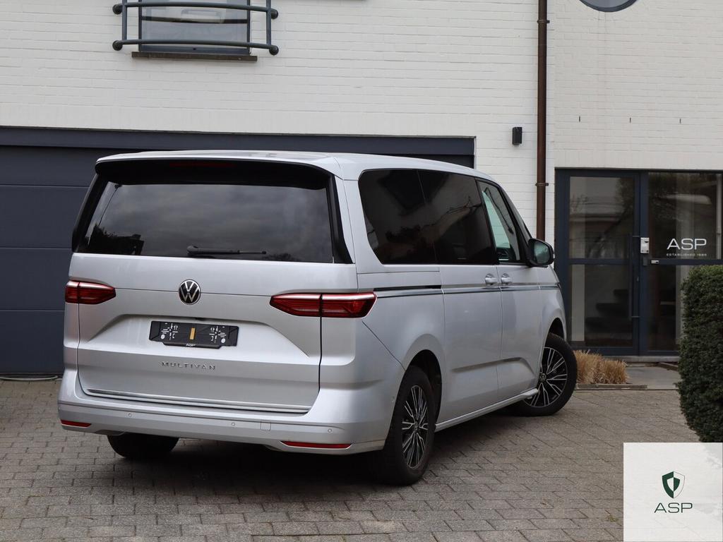 Volkswagen T7 Multivan 2.0 TDI Style | DSG | Garantie | 1 e, Auto's, Volkswagen, Monovolume, Euro 6, 4 cilinders, 0 kg