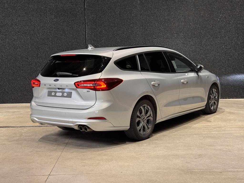 Ford Focus Clipper ST Line | AUTOMAAT | ACHTERUITRIJCAMERA |, Auto's, Ford, 1349 kg, Stof, Gebruikt, Bedrijf