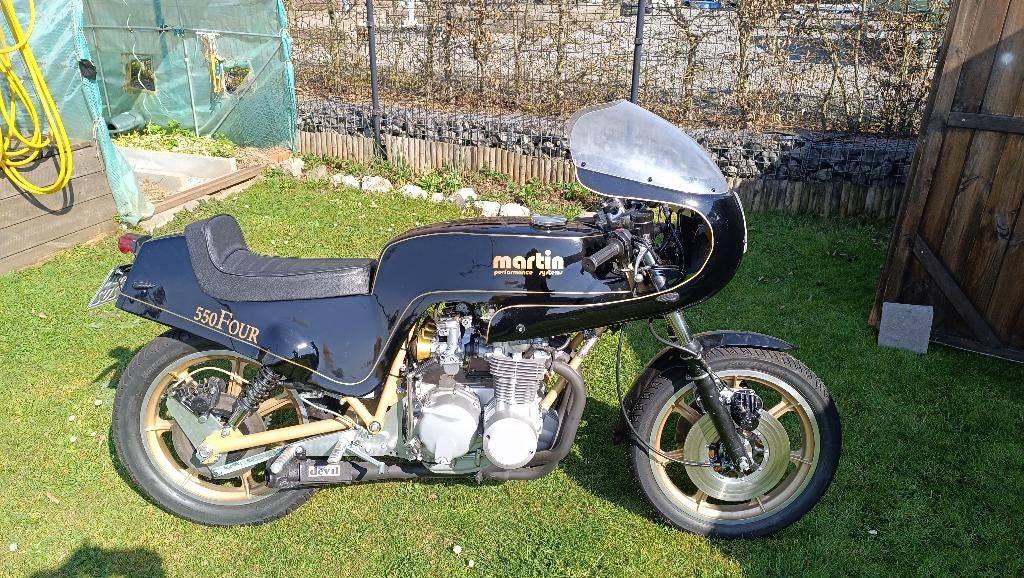 HONDA 500 FOUR, Motos, Motos | Honda, Amortisseurs réglables électroniquement, Permis Moto A2 minimum, 4 cylindres, 12 à 35 kW