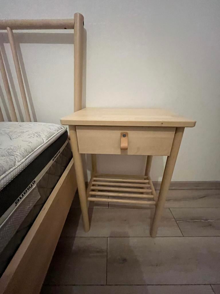 Table de chevet, Maison & Meubles, Enlèvement, Comme neuf