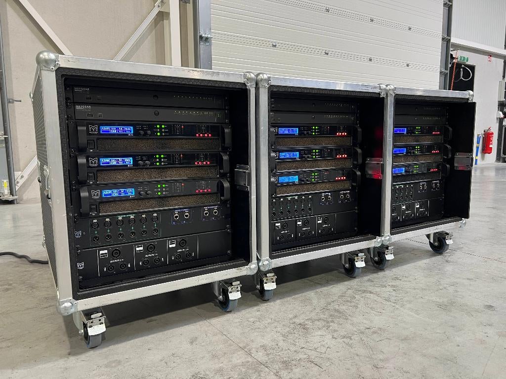 Martin Audio iKON iK42 Dante amprack (3x), TV, Hi-fi & Vidéo, Enceintes, Autres marques, Enlèvement ou Envoi, Utilisé, Autres types