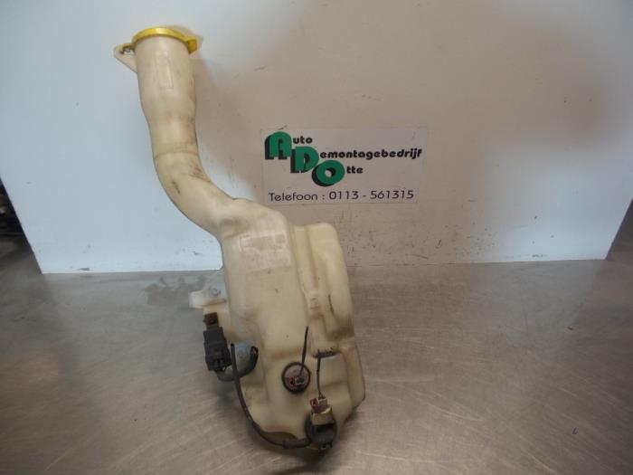 Ruitensproeiertank voor van een Chrysler 300 C, Auto-onderdelen, Gebruikt, -, Ophalen of Verzenden, -
