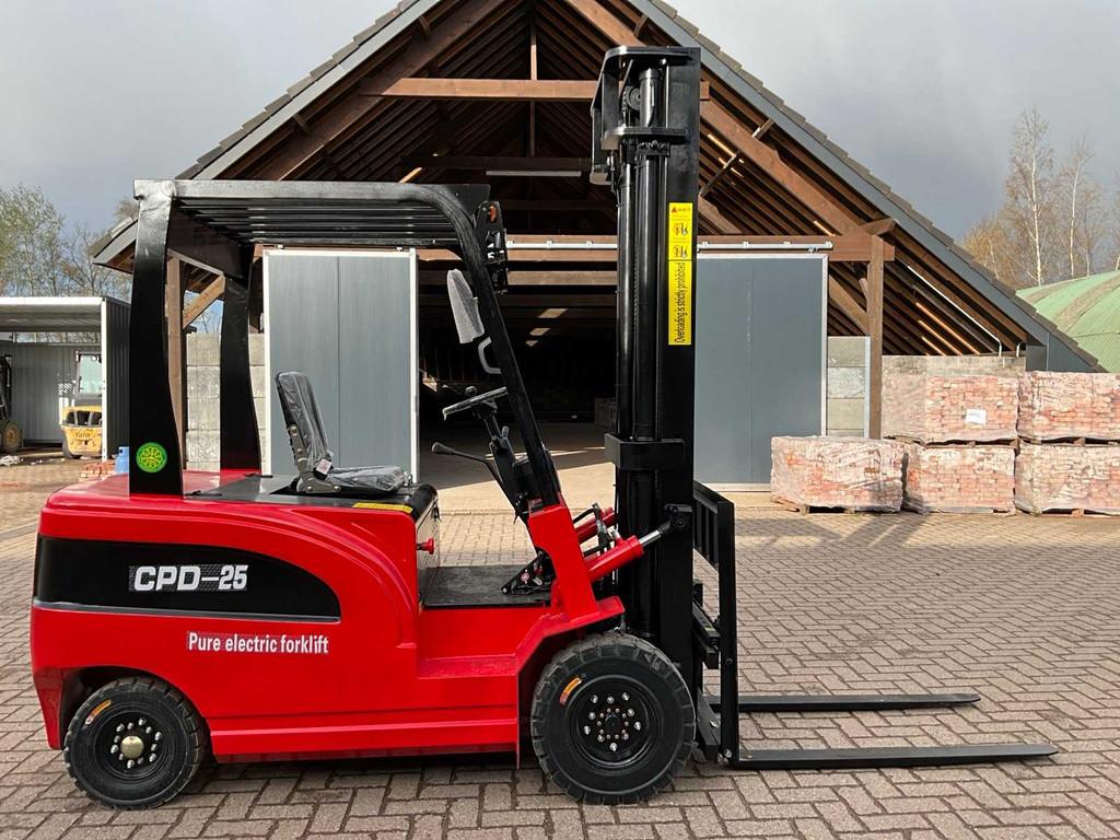 2025 HUATENG CPD-25 Elektrische Vorkheftruck, Zakelijke goederen, Machines en Bouw | Heftrucks en Intern transport, Overige aandrijving