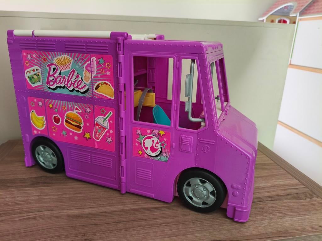 Barbie Camper, Ophalen