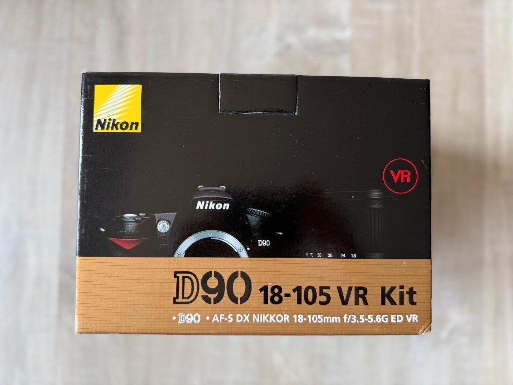 Kit Nikon D90 + 18-105mm VR, Audio, Tv en Foto, Ophalen, Spiegelreflex, Zo goed als nieuw, Nikon