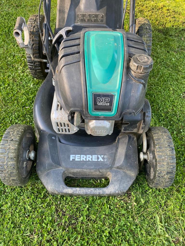 Grasmaaier op benzine/benzine, Ophalen, Gebruikt, Elektrische grasmaaier, Opvangbak