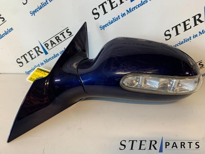 Buitenspiegel links van een Mercedes CLK, Auto-onderdelen, Spiegels, Gebruikt, -, Ophalen of Verzenden, -