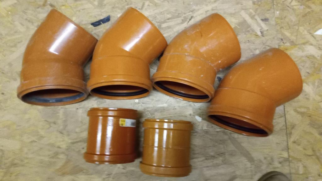 coudes diam 125,, Bricolage & Construction, Enlèvement, Neuf, Coudes