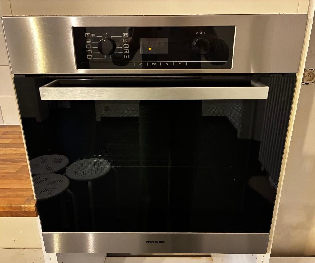 Miele oven, Encastré, 45 à 60 cm, Enlèvement, Utilisé