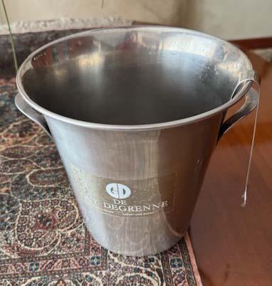 nieuwe Champagne-wijnkoeler Guy Degrenne + ijs tang -p. st., Huis en Inrichting, Keuken | Servies, Nieuw, Compleet servies, Effen