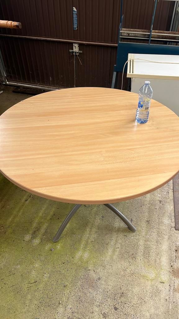 Tafel, Tuin en Terras, Ophalen, Zo goed als nieuw, Rond