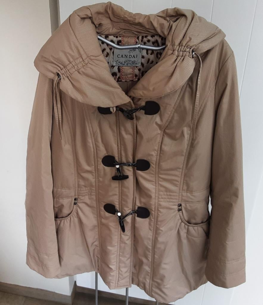 Comme neuf : magnifique veste à capuche taille 46 *Canada*, Vêtements | Femmes, Vestes | Hiver, Enlèvement ou Envoi, Comme neuf