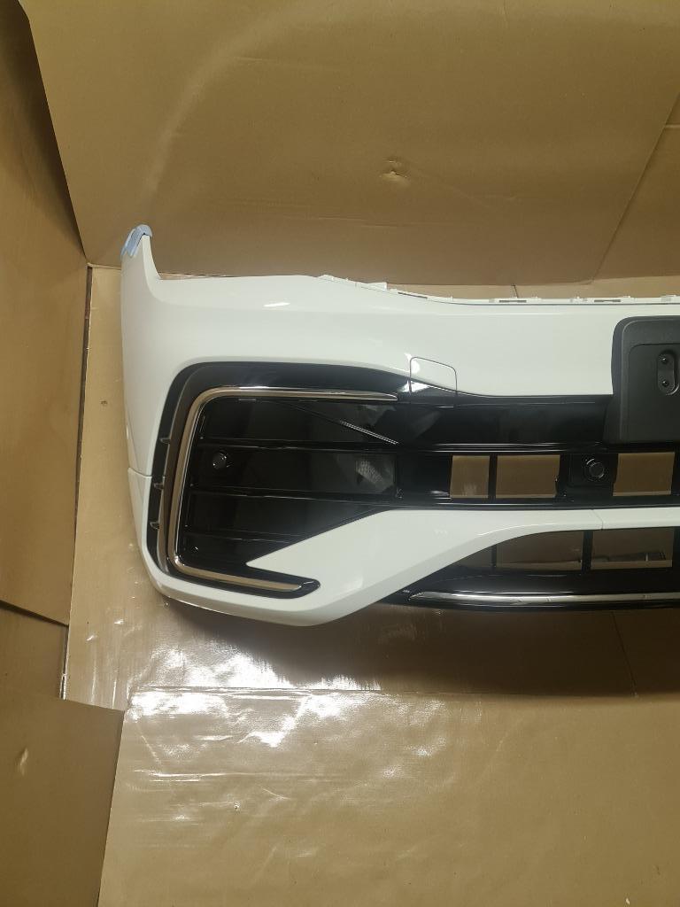 5NA853677Q Pare-chocs Tiguan R-line pare-chocs avant tiguan, Volkswagen, Utilisé, Avant, Enlèvement ou Envoi