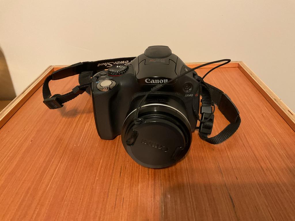 Canon Powershot SX40 HS (35x zoom) met toebehoren, Enlèvement ou Envoi, Comme neuf, Canon