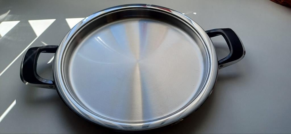 Casserole amc, Maison & Meubles, Inox, Enlèvement, Poêle à frire ou Sauteuse, Plaque céramique