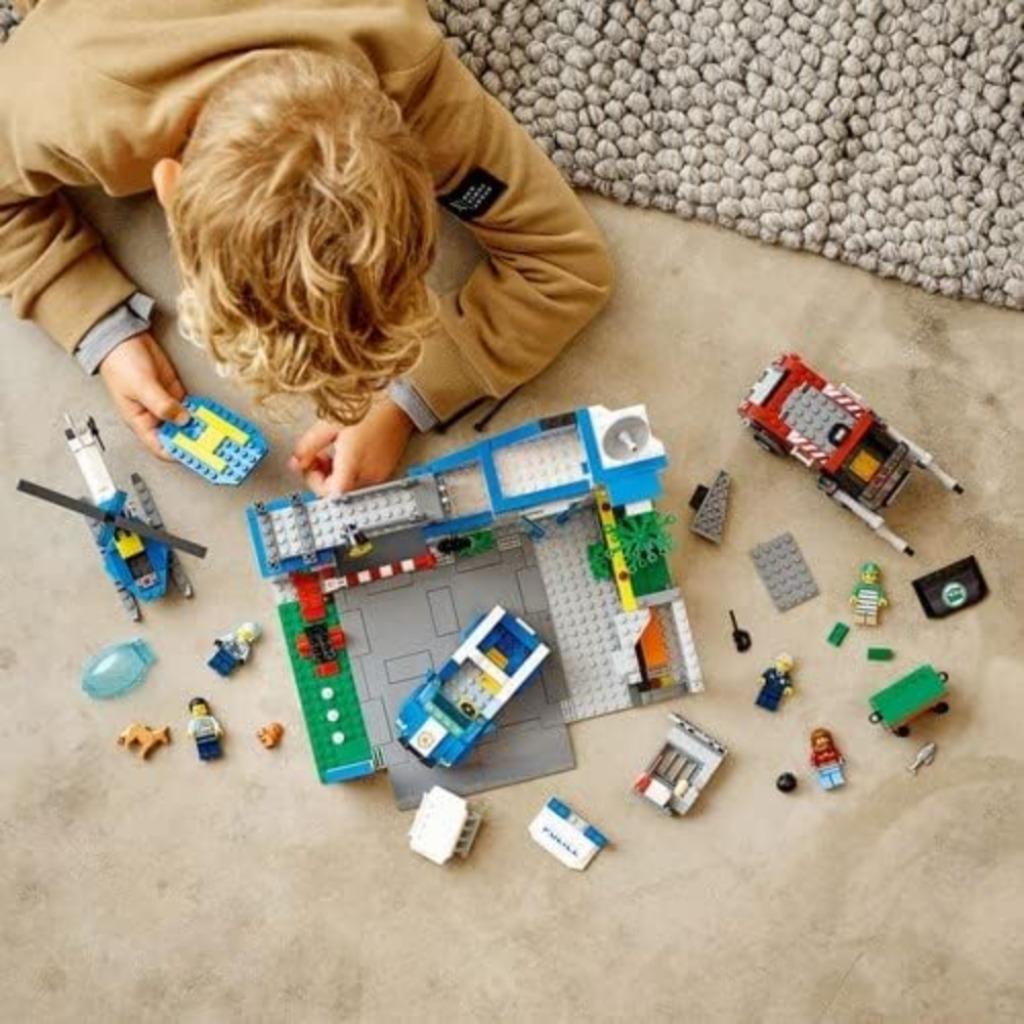 LEGO City Police Commissioner - LIVRAISON RAPIDE ET GRATUITE, Envoi, Neuf, Ensemble complet, Lego