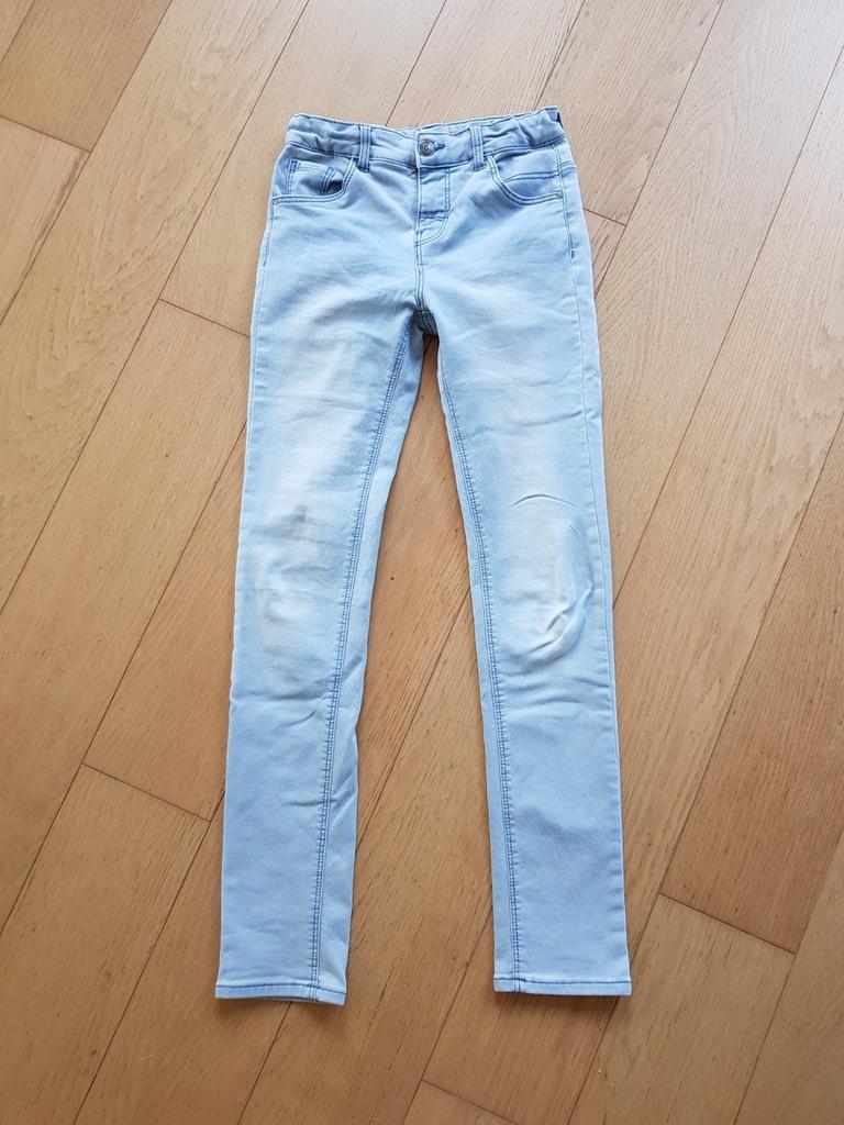 Skinny jeans maat 158 hema, Enfants & Bébés, Vêtements enfant | Taille 158, Pantalon, Garçon ou Fille, Enlèvement ou Envoi, Comme neuf