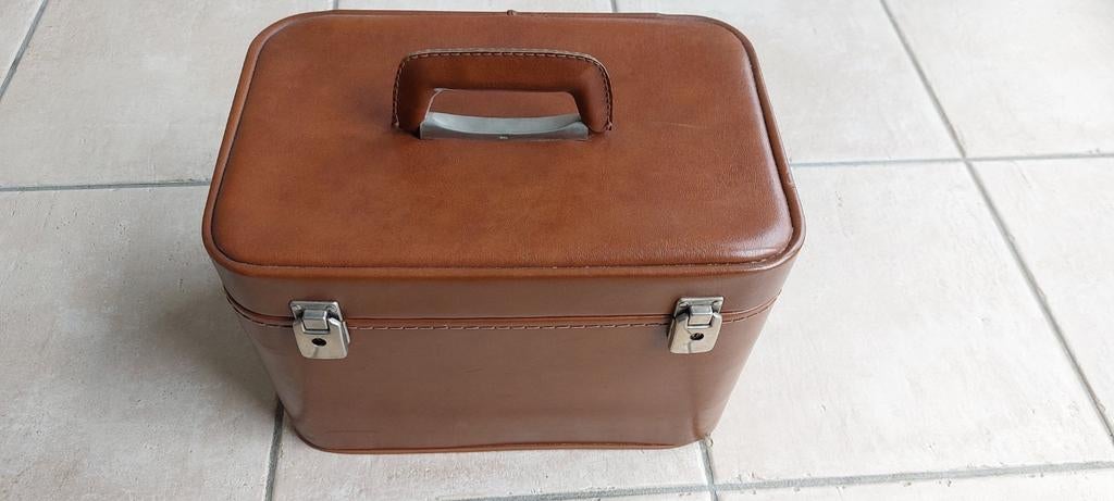 Beautycase vintage, Bijoux, Sacs & Beauté, Boîtes de maquillage & Beauty case, Enlèvement, Utilisé, Brun, Avec serrure