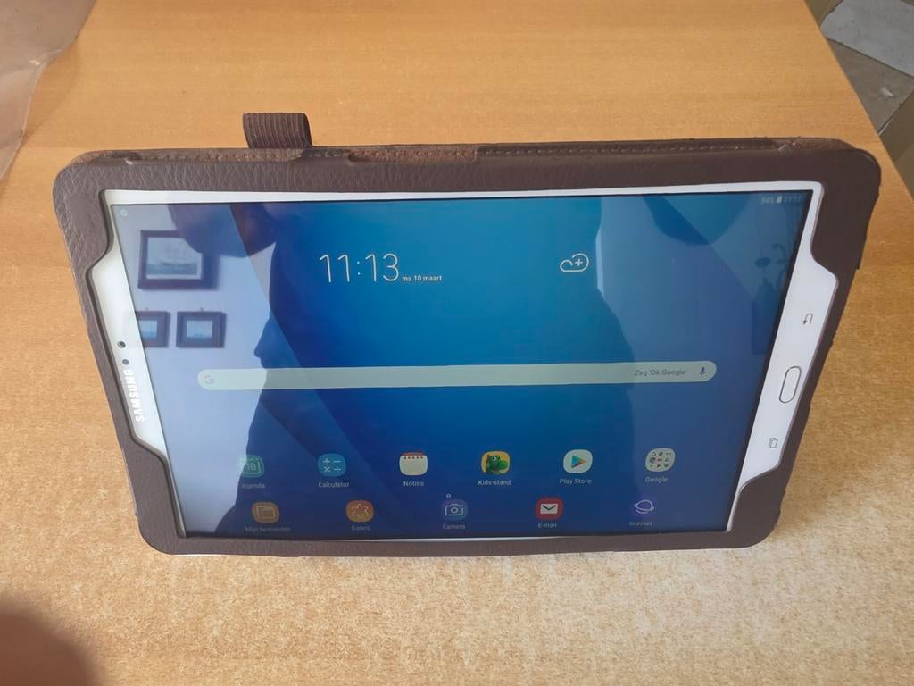 samsung galaxy tab A8 sm-x200 ,lederen case, Computers en Software, 10 inch, Sm-x200, Samsung tab A, Gps