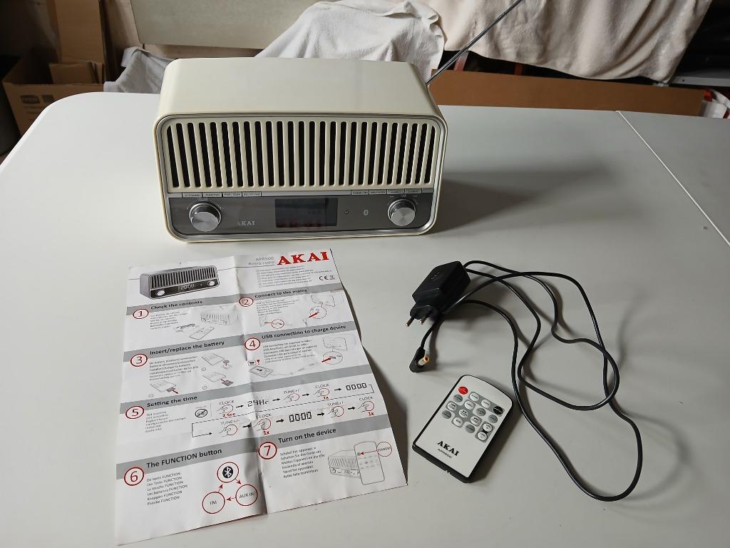 RADIO AKAI, Ophalen, Zo goed als nieuw, Radio
