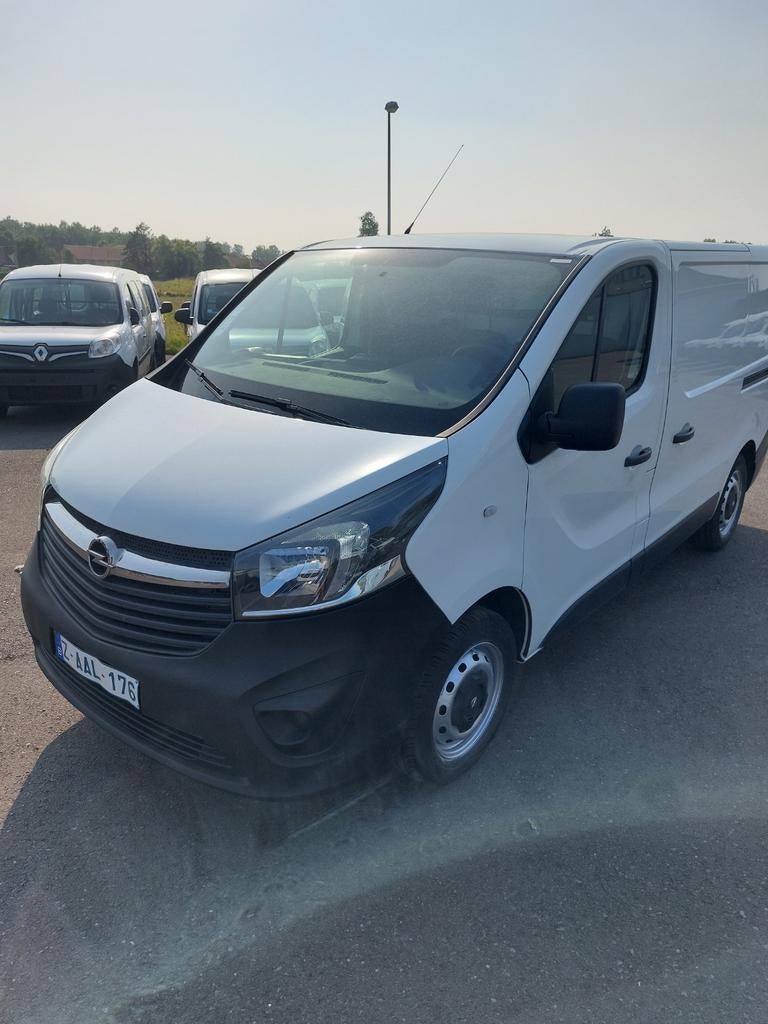 OPEL VIVARO 1.6DCI ADBLUE 2018 KM 114,000 PR 10500€ HTVA, Achat, Euro 6, Entreprise, 3 places