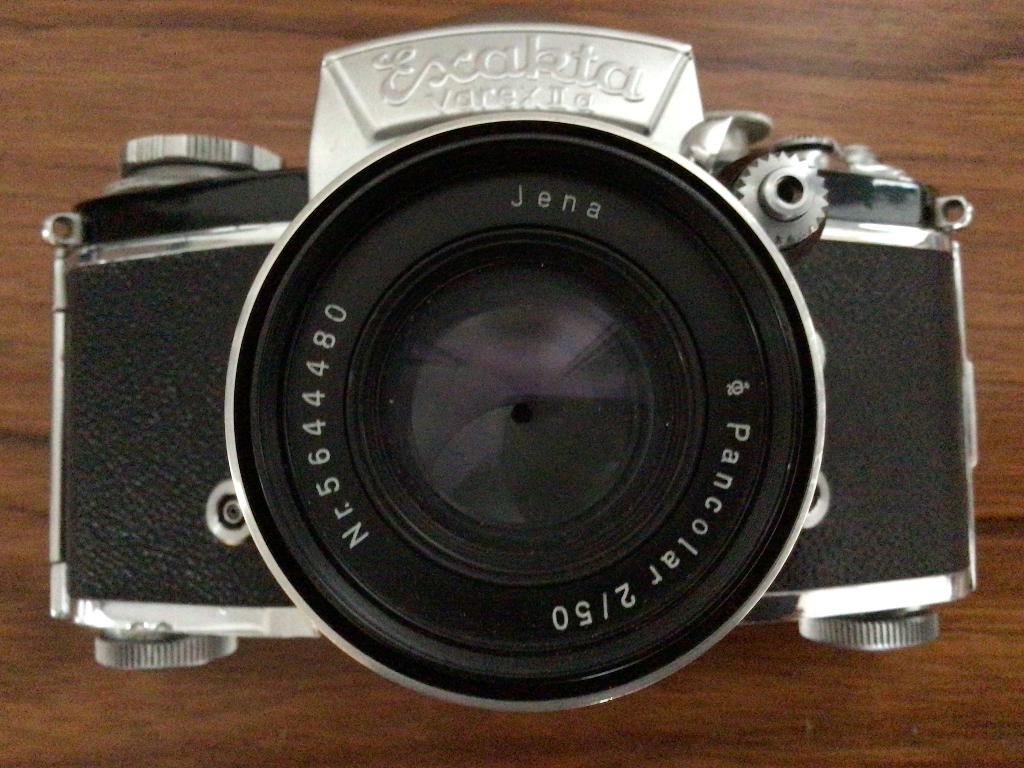 Exakta varex IIA camera met macrofotografie toebehoren., Audio, Tv en Foto, Ophalen, Zo goed als nieuw, Spiegelreflex, Overige Merken