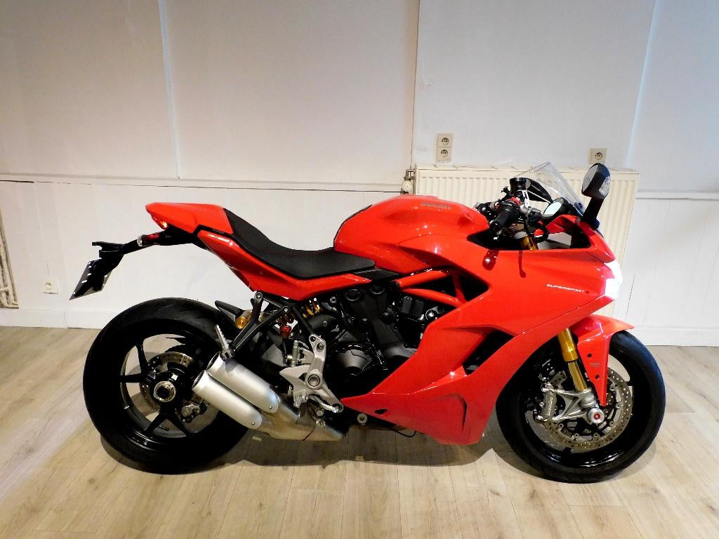 Ducati Supersport 939 S , full ohlins , garantie, Motos, Motos | Ducati, Entreprise, Super Sport, plus de 35 kW, 2 cylindres, Permis Moto A