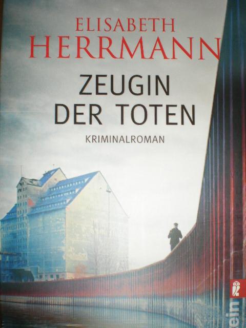 „Zeugin der Toten” van Elisabeth Herrmann (Kriminovel), Ophalen