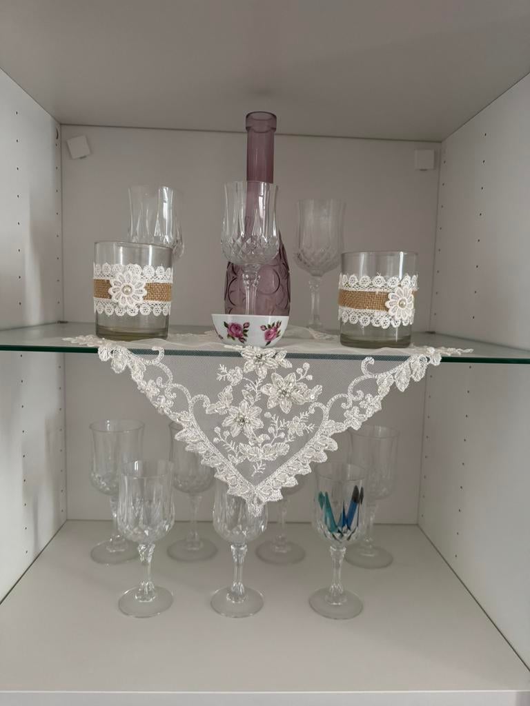 Verre cristal, Enlèvement, Comme neuf