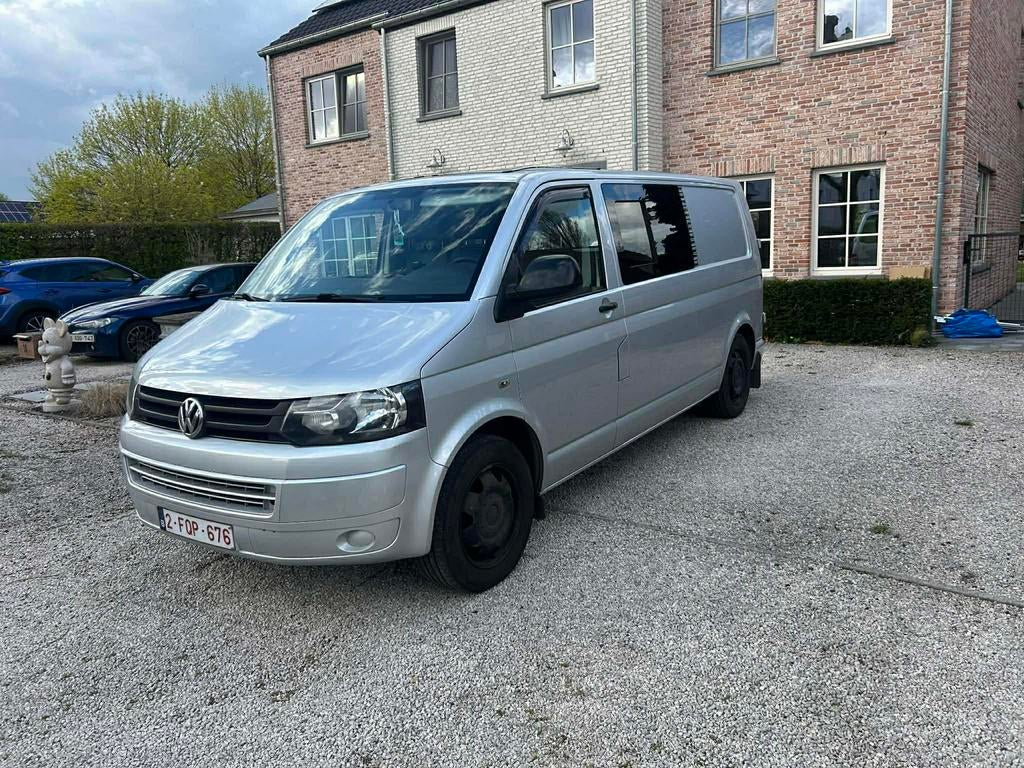 Campervan te koop. Vw t5, Auto's, Voorwielaandrijving, Euro 5, Volkswagen, Zilver of Grijs