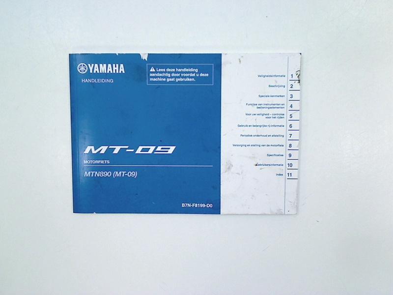 MANUEL UTILISATEUR NOTICE Yamaha MT 09 2021-2023 (MT09 B7N), Dhr. S. di Majo, Utilisé, Info@cama-motorparts.nl, P.J. Troelstraweg 8 8
3144 CX  MAASSLUIS, NL