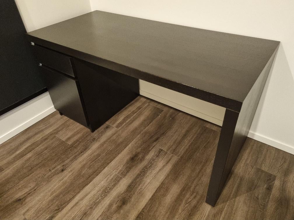 Bureau Ikea Malm zwart, Enlèvement, Utilisé, IKEA, Noir