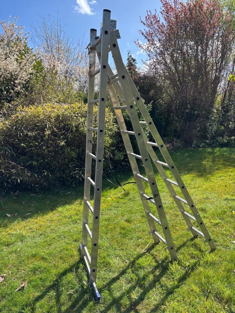 Échelle, Bricolage & Construction, Enlèvement, Comme neuf, Échelle, 4 mètres ou plus