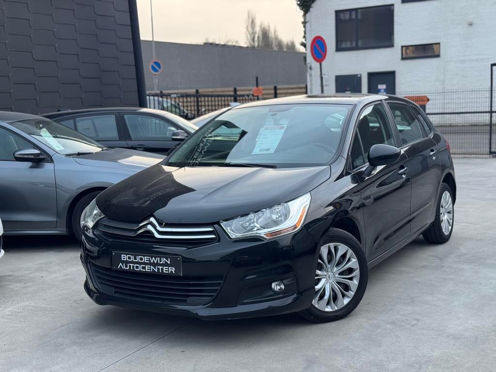 Citroën C4 1.4Benzine 2012 163.xxxkm/Airco,Cruisecontrol, Voorwielaandrijving, Stof, Zwart, Zwart