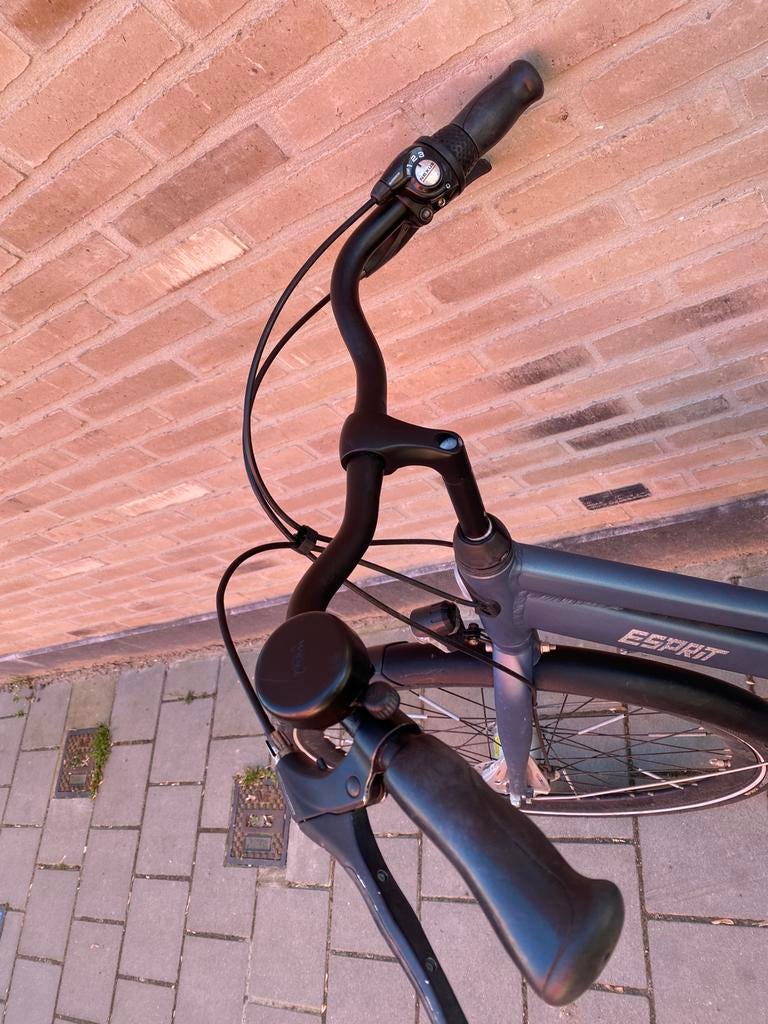 Vélo scolaire Gazelle Esprit C3 pour femme, Vitesses, Comme neuf, Enlèvement, 47 à 50 cm