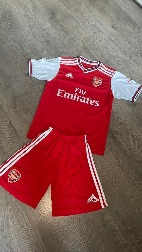arsenal tenue + broekje, Ophalen, Gedragen, Voetbal