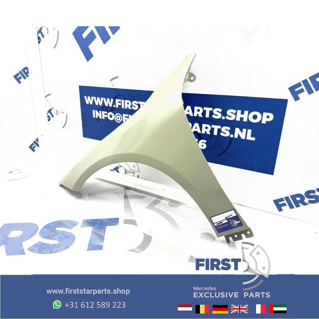 W118 CLA ZIJSCHERM LINKS Mercedes A1188810300 CLA35 AMG 2018, Gebruikt, -, Links, Ophalen of Verzenden