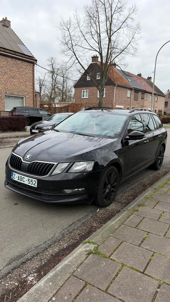 Skoda Octavia 1.6 Diesel 2018 Automatique, Autos, Achat, Diesel, Automatique, Particulier
