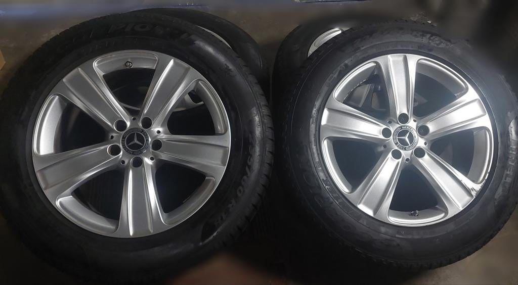 Originele Mercedes GLC X253 velgen met winterbanden 235 60 1, Auto-onderdelen, Ophalen, Winterbanden, Band(en)