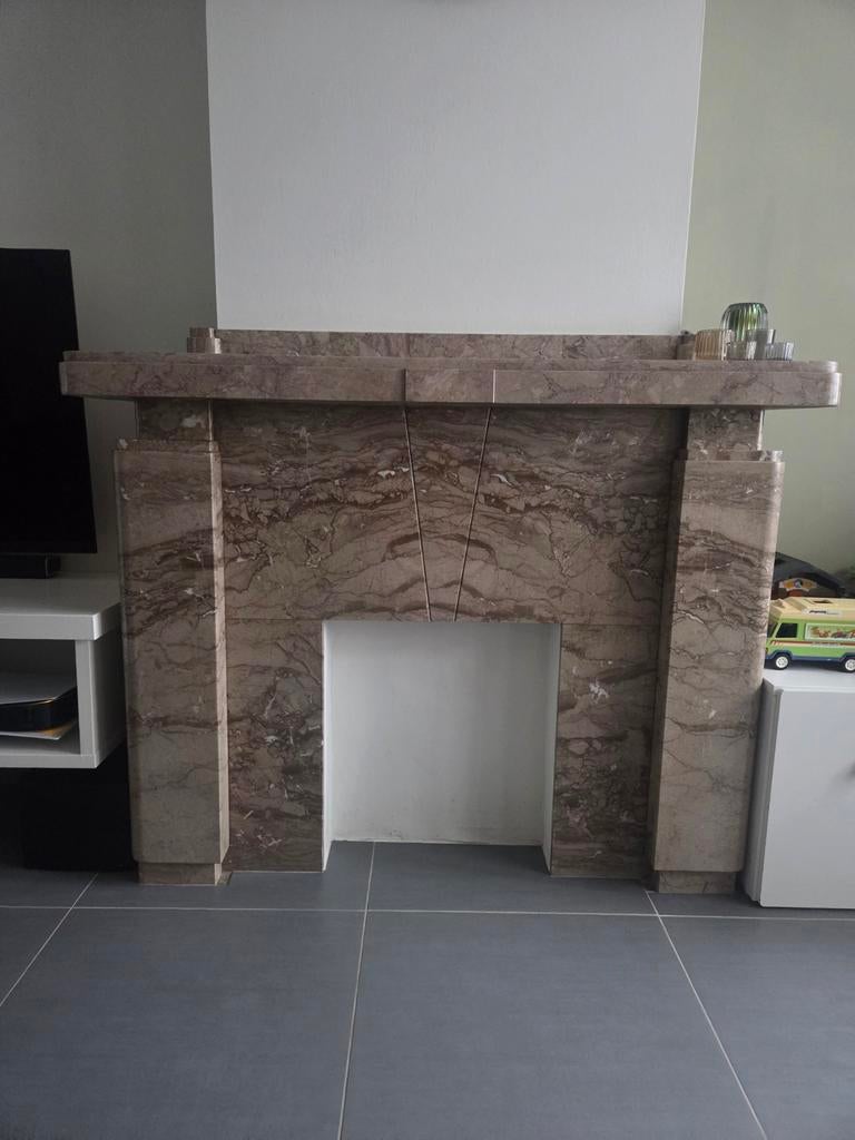 Marmeren schouw in uitstekende staat., Enlèvement ou Envoi